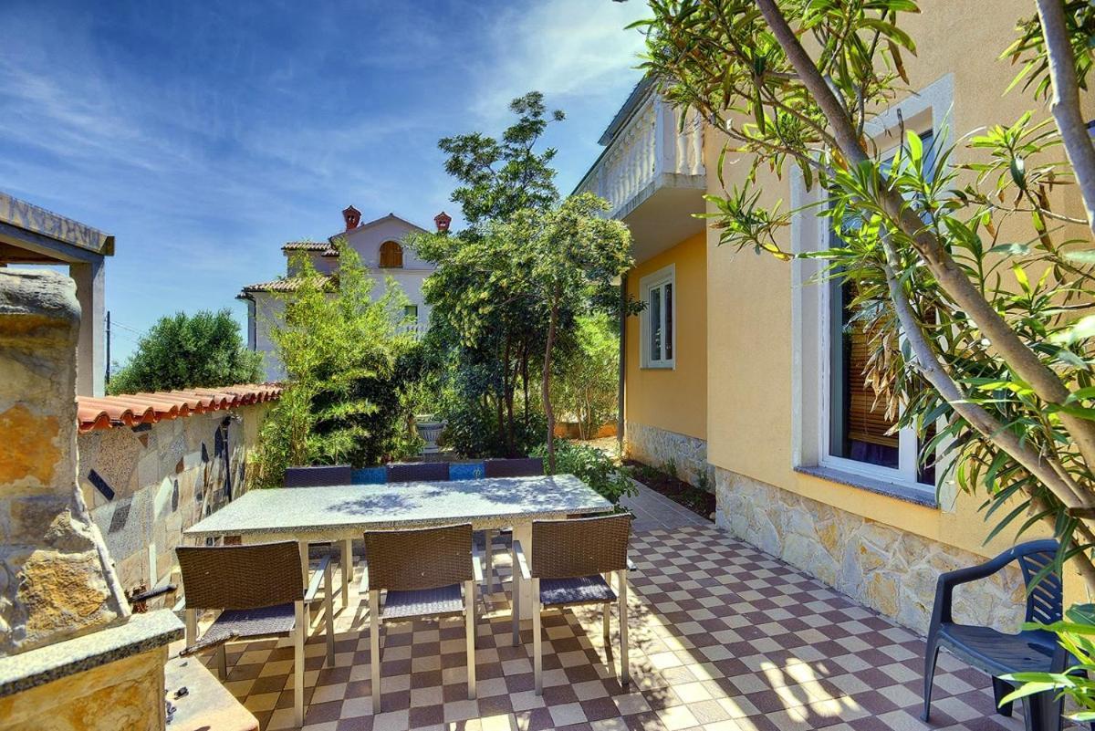 Apartments Puntica Ližnjan Exterior foto