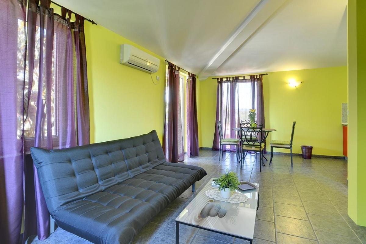 Apartments Puntica Ližnjan Exterior foto