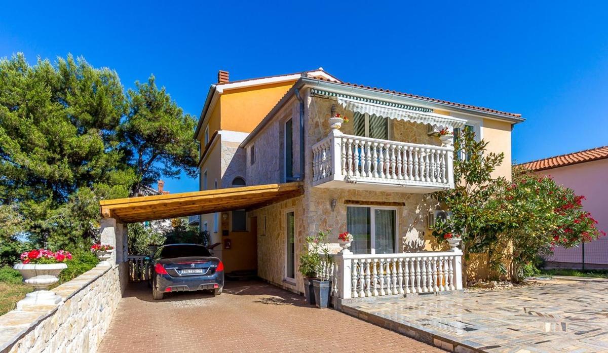 Apartments Puntica Ližnjan Exterior foto